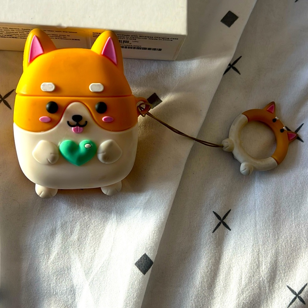 Apple AirPods Corgi case